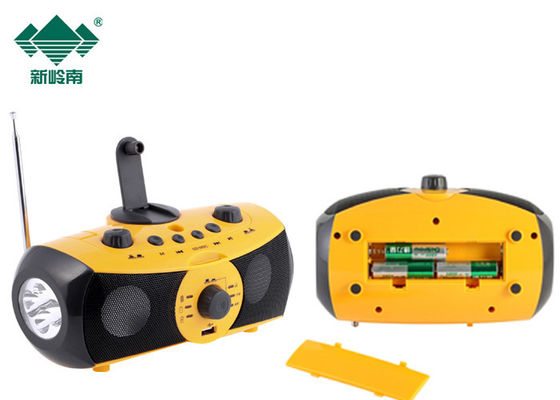 Multifunctionele Mp3 Audio het Flitslichtradio van de Spelerdynamo Geleide Toorts en Dvd-Speler
